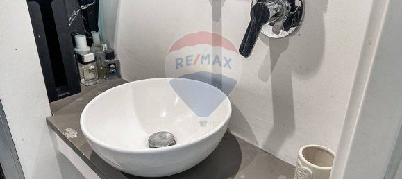 3 bedrooms Apartment in Sesto San Giovanni, Italy No. 365003 23