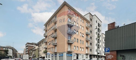 3 bedrooms Apartment in Sesto San Giovanni, Italy No. 365003 32