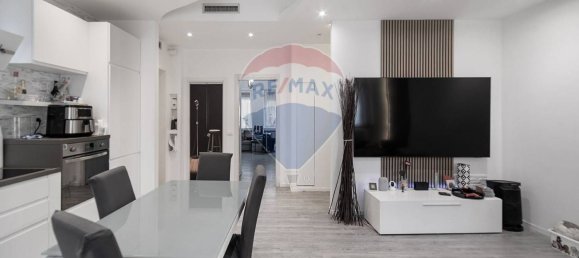 3 bedrooms Apartment in Sesto San Giovanni, Italy No. 365003 7