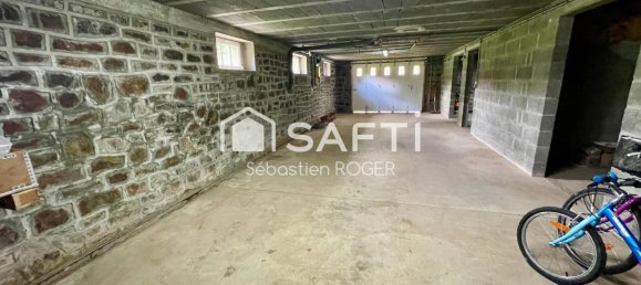 5 غرف نوم منزل في Saint-Georges-Buttavent, France رقم 316071 2