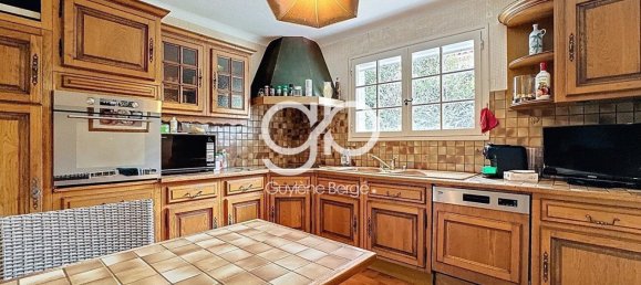 4 bedrooms House in Le Cres, France No. 294458 8