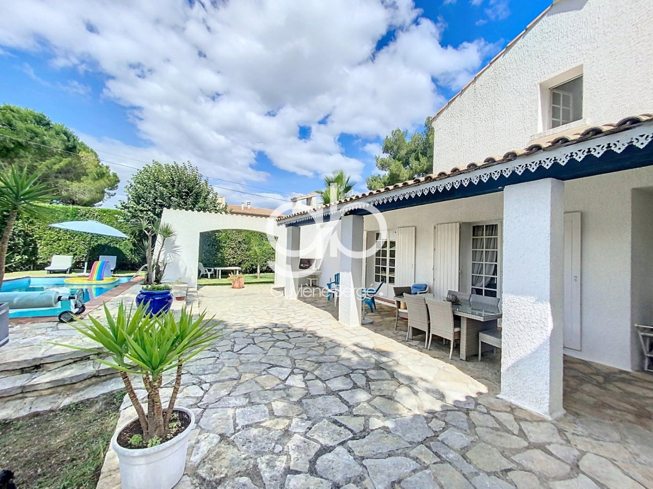 4 bedrooms House in Le Cres, France No. 294458