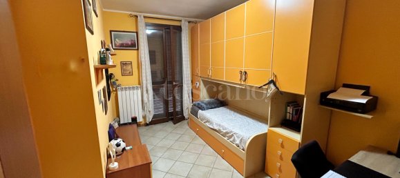 Вилла с 4 комнатами в Линароло, Италия № 112558 9