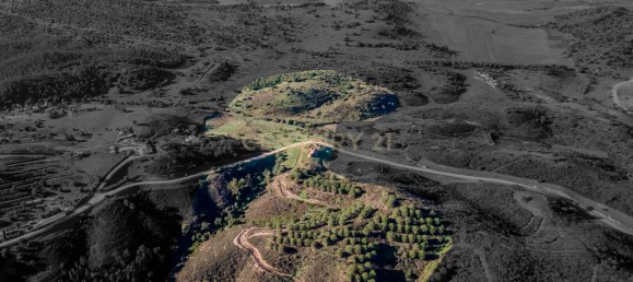 3 bedrooms Commercial property in Portimao, Portugal No. 115773 3