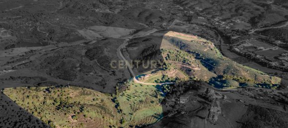 3 bedrooms Commercial property in Portimao, Portugal No. 115773 15