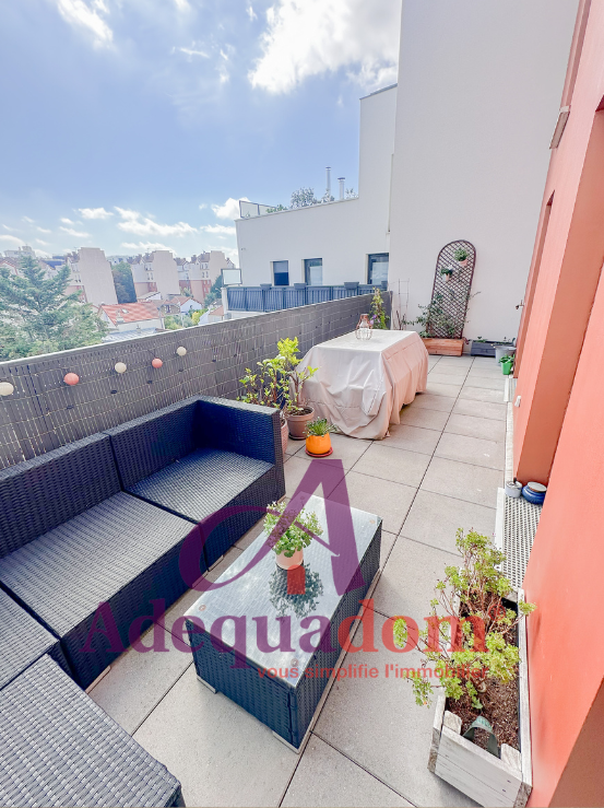 2 chambres Appartement à Bois-Colombes, France No. 162681