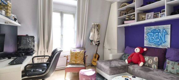 4 bedrooms House in Paris, France No. 179543 39