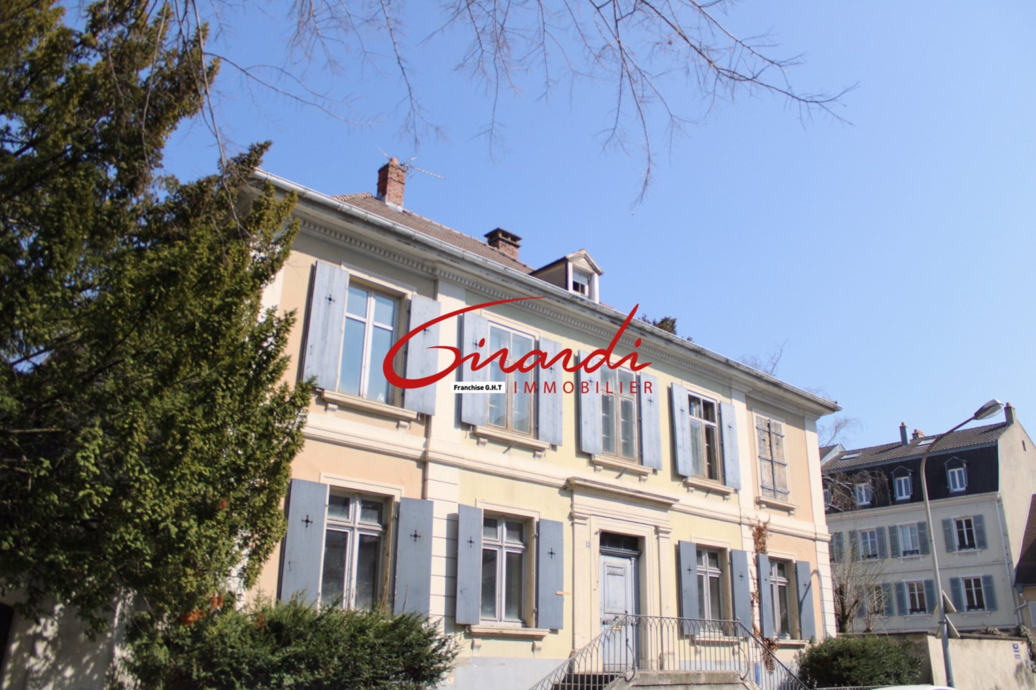  بناية في Mulhouse, France 470متر مربع رقم 84626