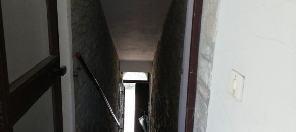 5 rooms House in Bettola, Italy No. 253956 8