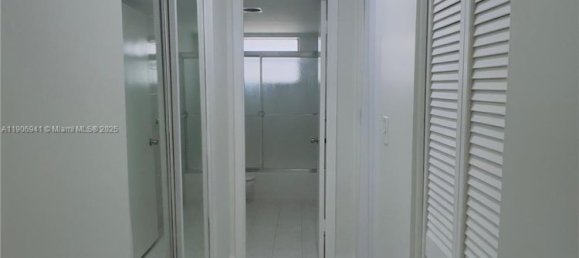 1 bedroom Commercial property for sale in Miami, Miami-Dade, Florida, USA № 614265 12