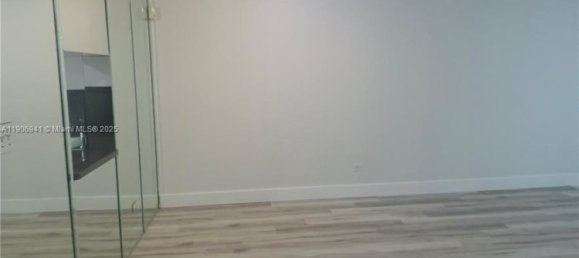 1 bedroom Commercial property for sale in Miami, Miami-Dade, Florida, USA № 614265 5