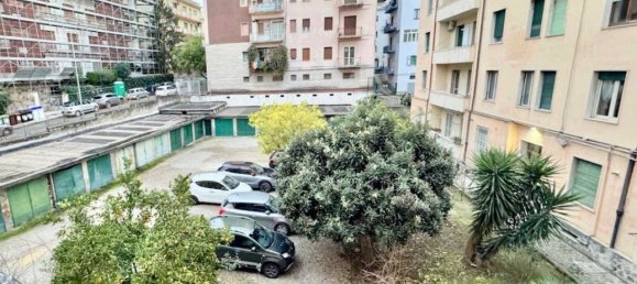 5 rooms Apartment in Benevento, Italy No. 37365 8