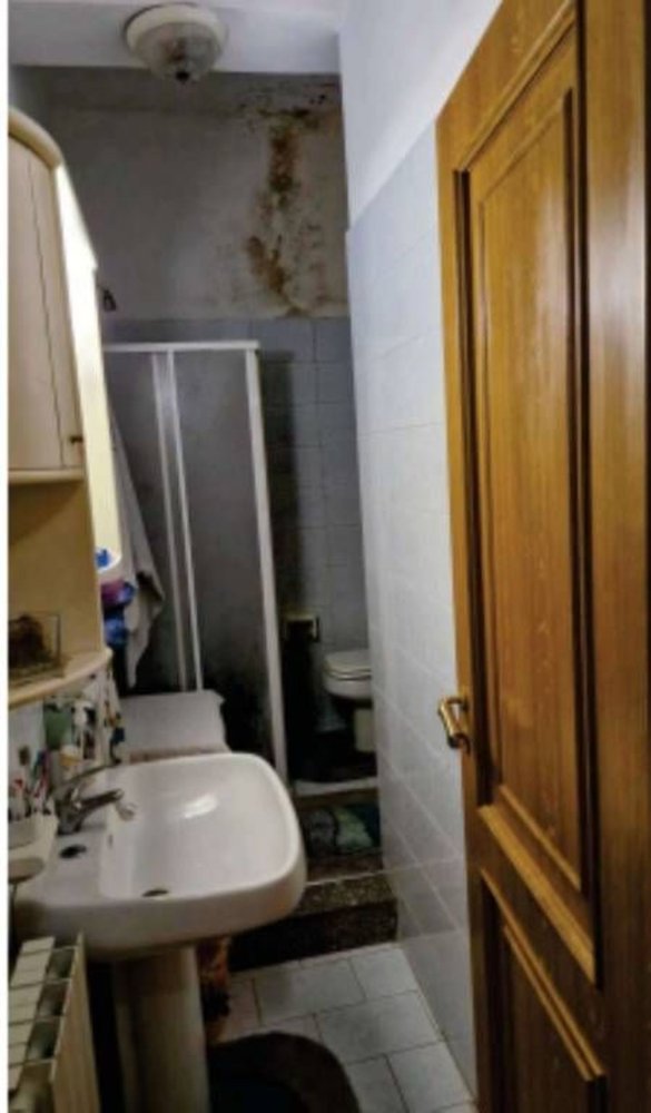 2-salle Appartement à Siderno, Italy No. 288382