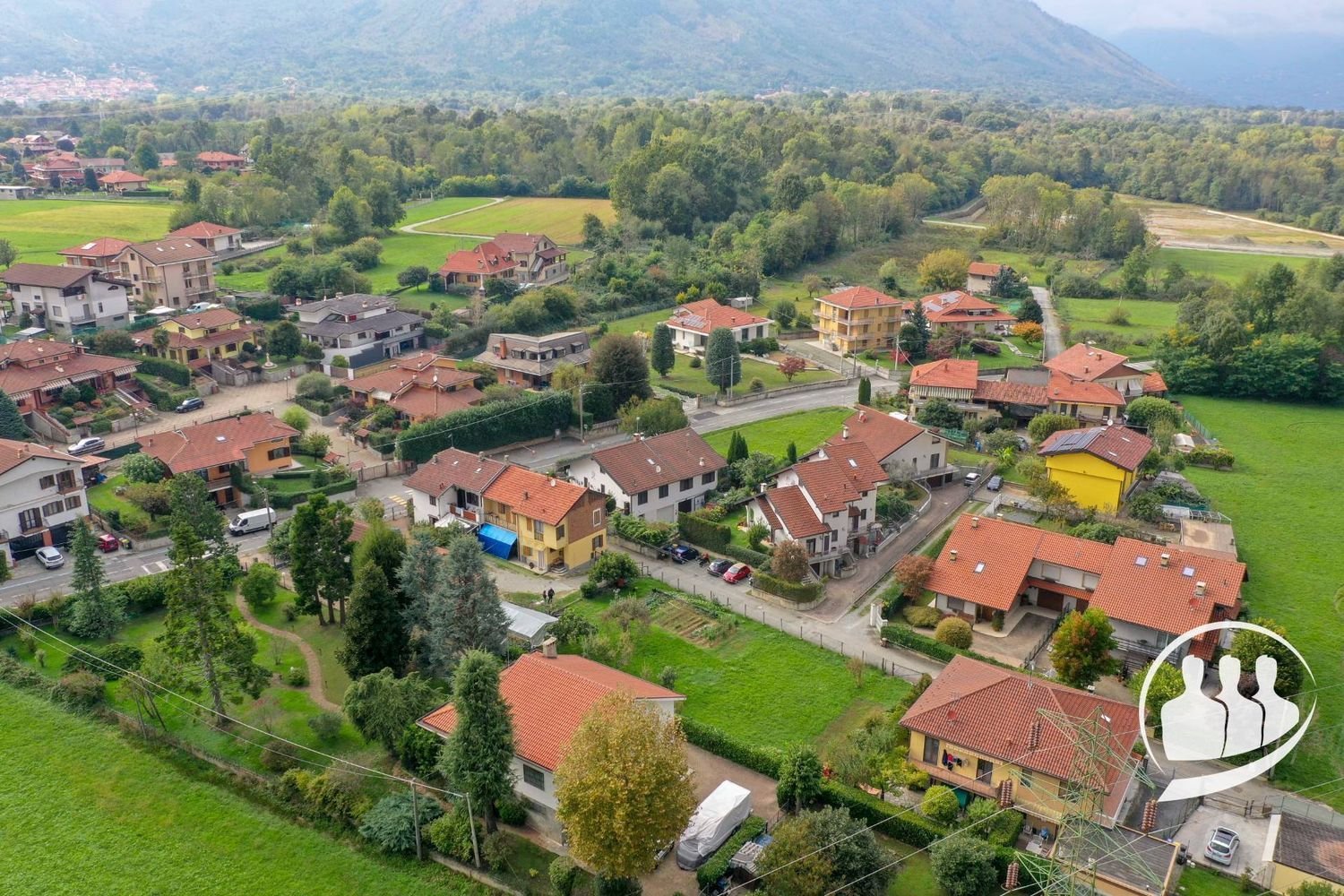 6 rooms House in Fiano, Italy No. 56119