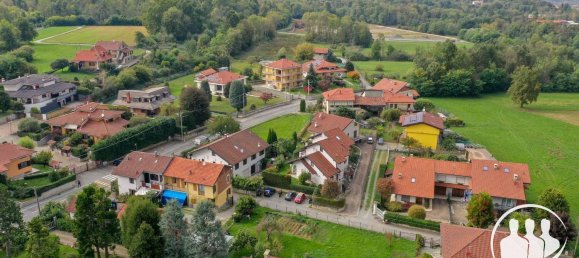 6 rooms House in Fiano, Italy No. 56119 9