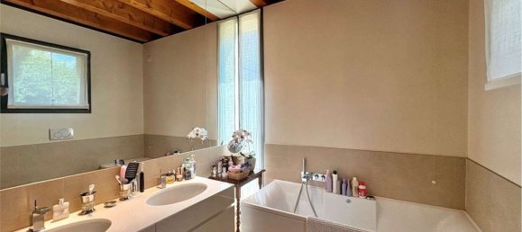 17 rooms Villa in Borso del Grappa, Italy No. 288629 30