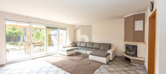 Adosado de 4 habitaciónes en Neuss, Germany No. 225129 2