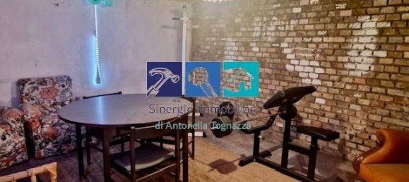 4 Schlafzimmer Wohnung in Ancona, Italy, Nr. 262110 16