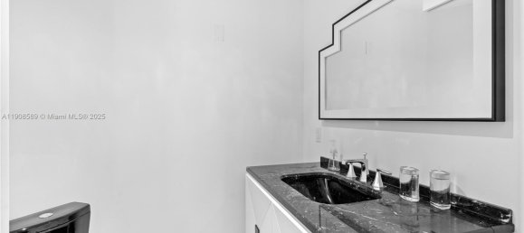 2 Schlafzimmer Gewerbliche Immobilien in Miami, USA, Nr. 615812 9