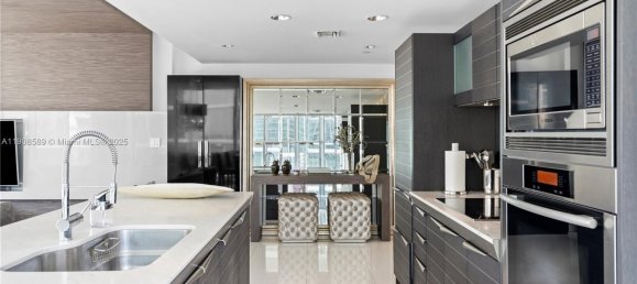 2 Schlafzimmer Gewerbliche Immobilien in Miami, USA, Nr. 615812 17