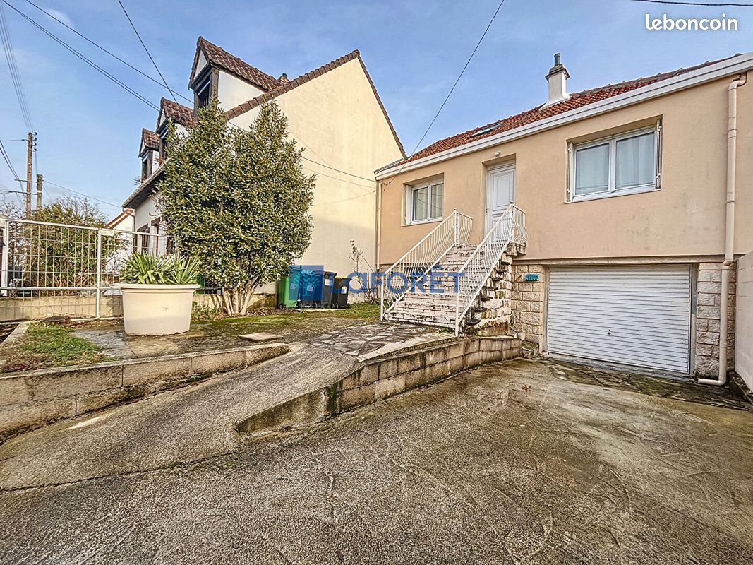 3 غرف نوم تاون هاوس في Savigny-sur-Orge, France رقم 162934