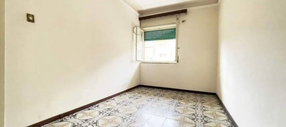3-salle Appartement à Messina, Italy No. 253216 6