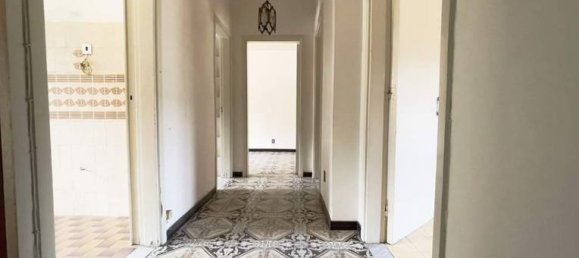 3-salle Appartement à Messina, Italy No. 253216 7