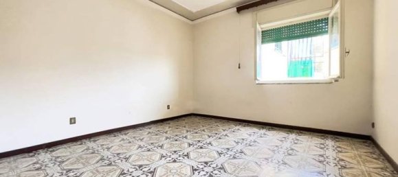 3-salle Appartement à Messina, Italy No. 253216 3