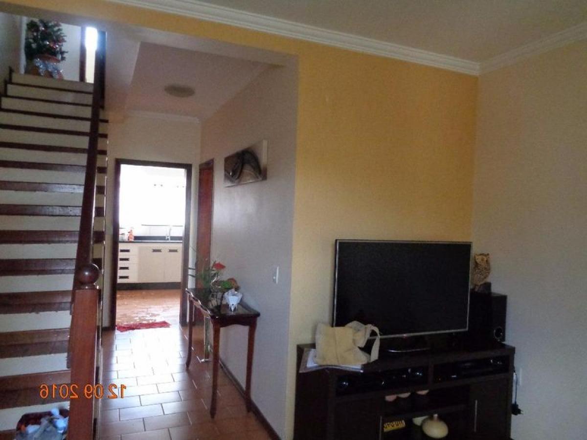 2 bedrooms House in Sao Paulo, Brazil No. 492963