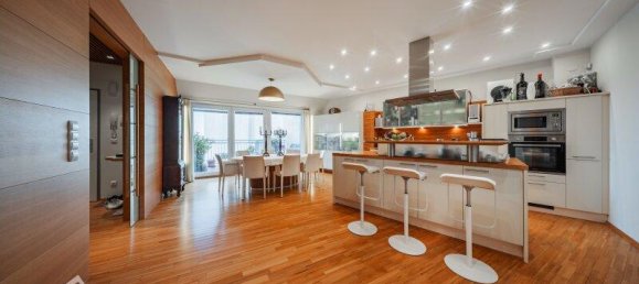 5 rooms Penthouse in Mariahilf, Austria No. 256228 2