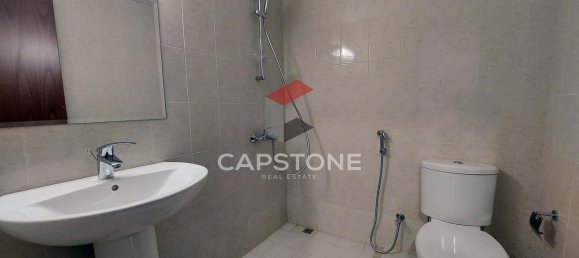 6 bedrooms Villa in The Marina, UAE No. 21869 21