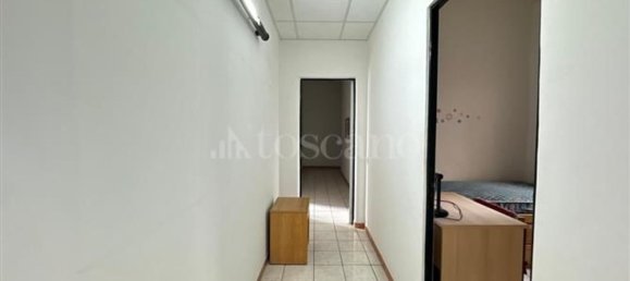 4-salle Appartement à Catania, Italy No. 139266 5