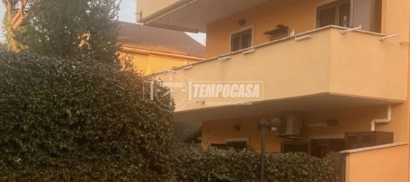 3-Zimmer Doppelhaus in Rome, Italy, Nr. 44909 4