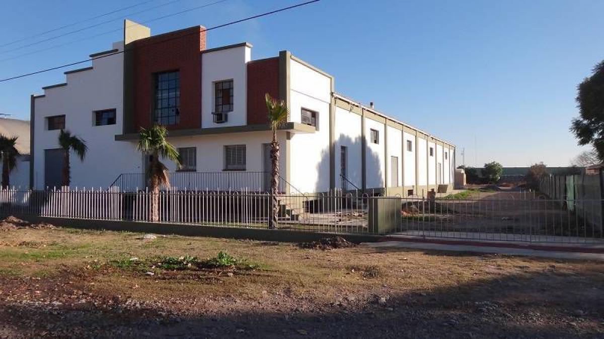 2470m² Commercial property in Mendoza, Argentina No. 27023