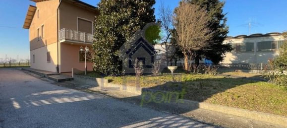 Villa de 12 habitaciónes en Casalmaggiore, Italy No. 32346 29