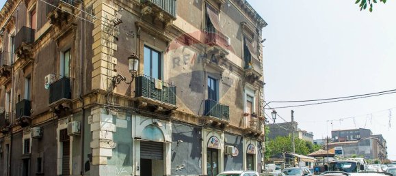 2-Zimmer Gewerbliche Immobilie in Catania, Italy, Nr. 52960 15