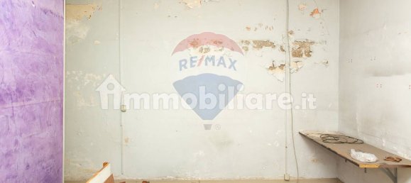 2-Zimmer Gewerbliche Immobilie in Catania, Italy, Nr. 52960 6