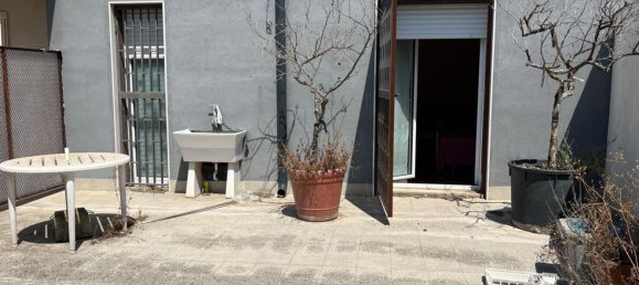 4-salle Appartement à San Severo, Italy No. 257733 11