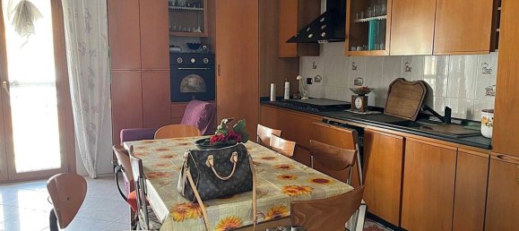 4-salle Appartement à San Severo, Italy No. 257733 3