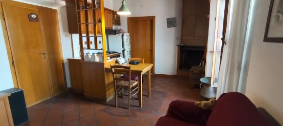 2-salle Appartement à Cave, Italy No. 270194 19