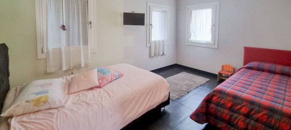 4 bedrooms Villa in San Donà di Piave, Italy No. 291731 27