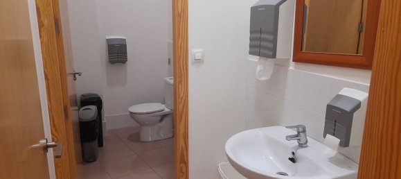 200m² Commercial property in San Pedro del Pinatar, Spain No. 153022 13