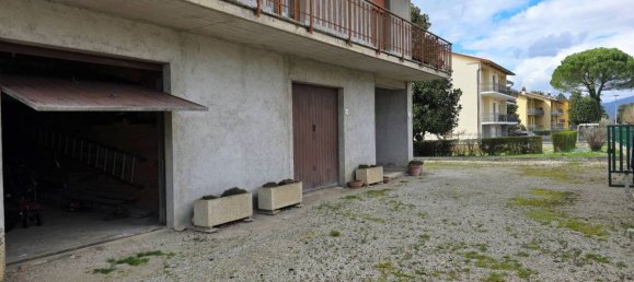 Вилла с 3 спальнями в Перуджа, Италия № 151506 3