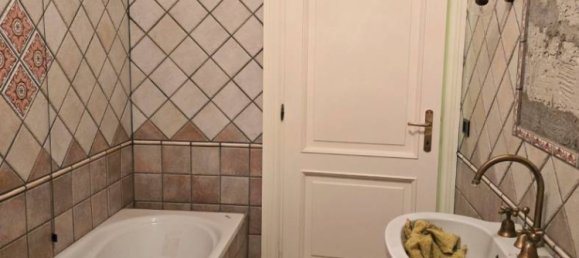 Вилла с 3 спальнями в Перуджа, Италия № 151506 36