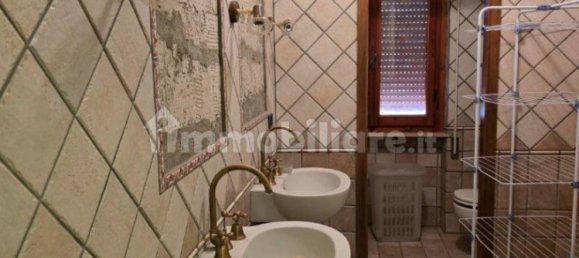 Вилла с 3 спальнями в Перуджа, Италия № 151506 35