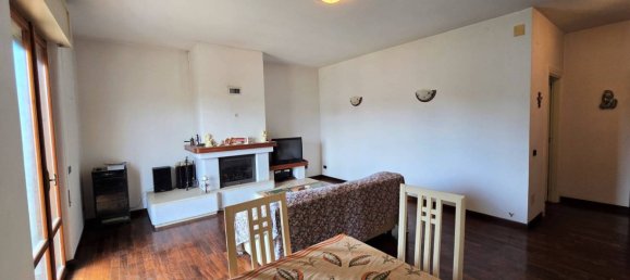 Вилла с 3 спальнями в Перуджа, Италия № 151506 22