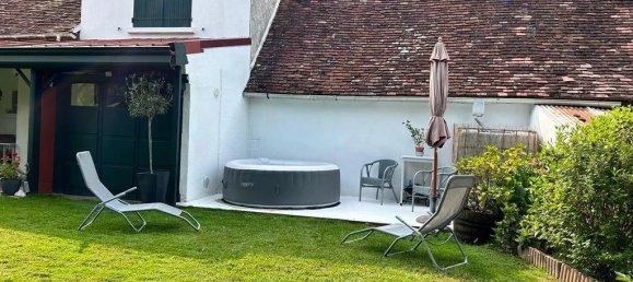 2 bedrooms House in Rivarennes, France No. 94018 14