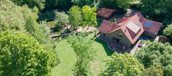 7 rooms Villa in Oldenburg, Germany No. 250354 2