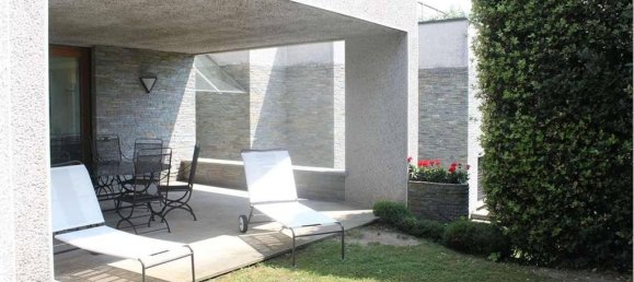 5 bedrooms Villa in Lipomo, Italy No. 132557 34