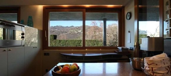 5 bedrooms Villa in Lipomo, Italy No. 132557 38